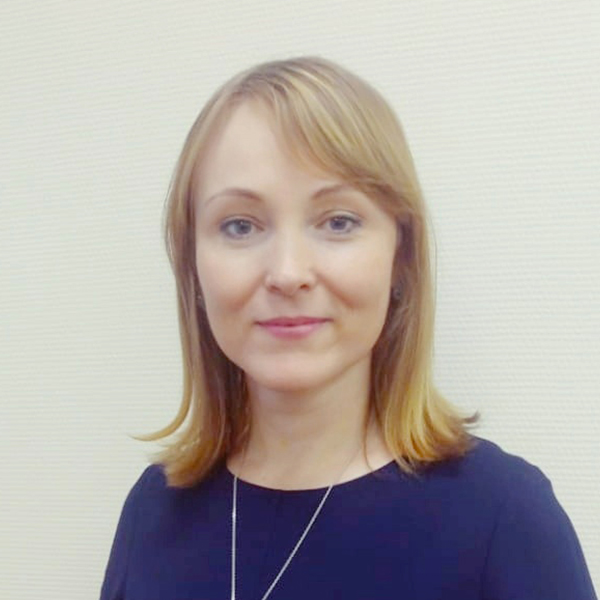 Лена Фесенко