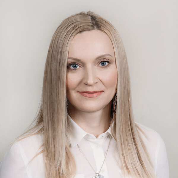 Ведущая семинара: Марина Сметанникова