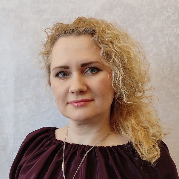 Ведущая семинара: Марина Юхименко
